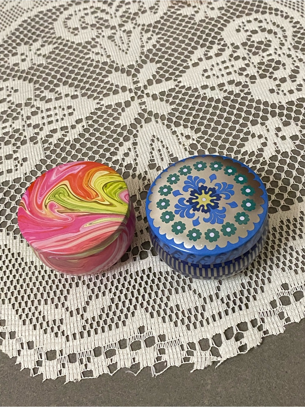 Fringe Studio Pink Marbled & Blue Patterned Tin Scented Candles - Picture 2 of 5